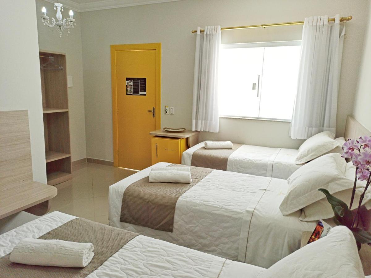 Hotel Pousada Familia De Nazare Cachoeira Paulista Exteriér fotografie